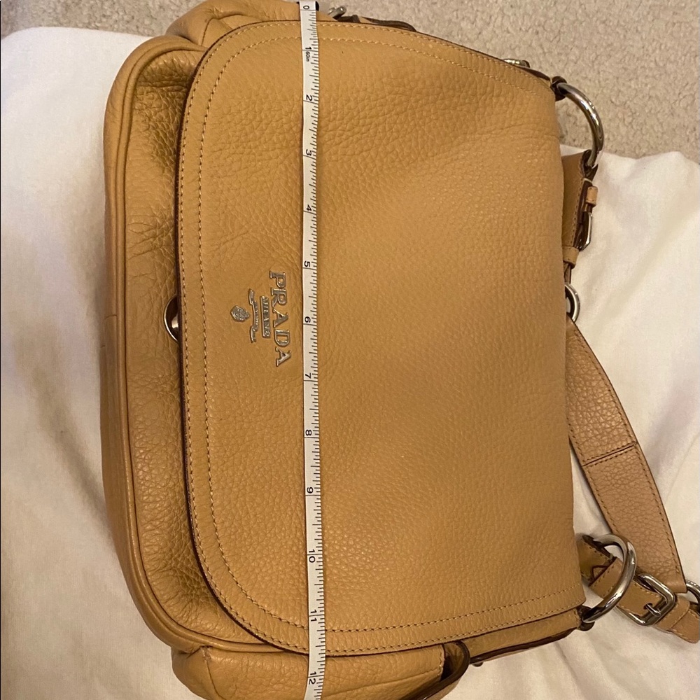 Prada purse authentic - Picture 7 of 11